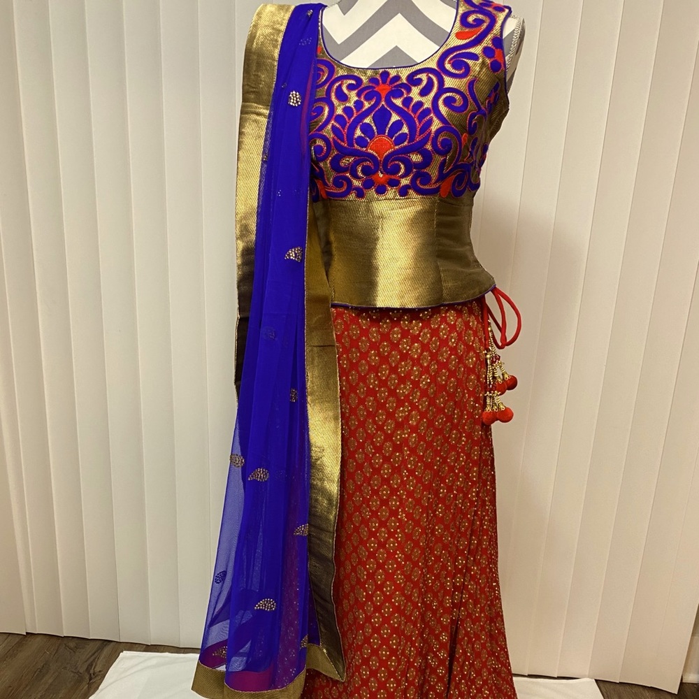 Women's Royal Blue and Red Embroidered Lehenga Set XS-Small